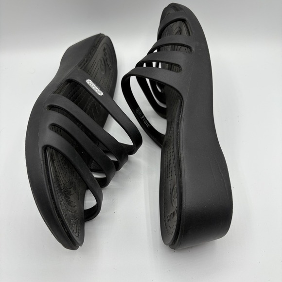 CROCS Black Women's Sandals size 11 regular - Picture 4 of 6